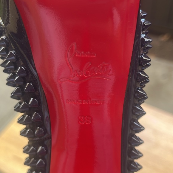 NEVER WORN. Brand new. Christian Louboutin heels. - Picture 4 of 4